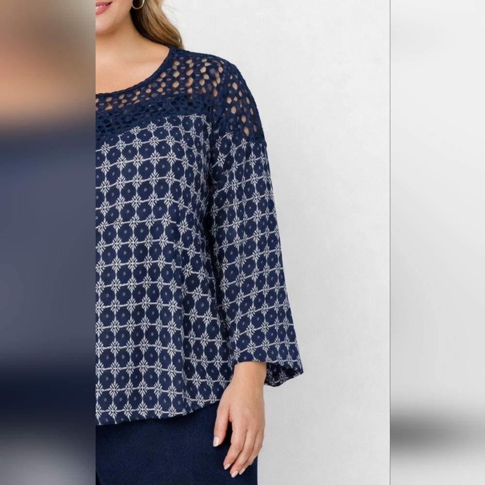 Weekend Boho Chic Navy Patterned Women's Blouse , Knitted Details Size XL